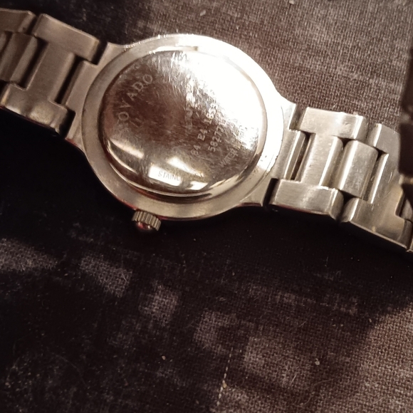 VINTAGE 90S MOVADO MUSEUM LADIES WATCH - Picture 5 of 10